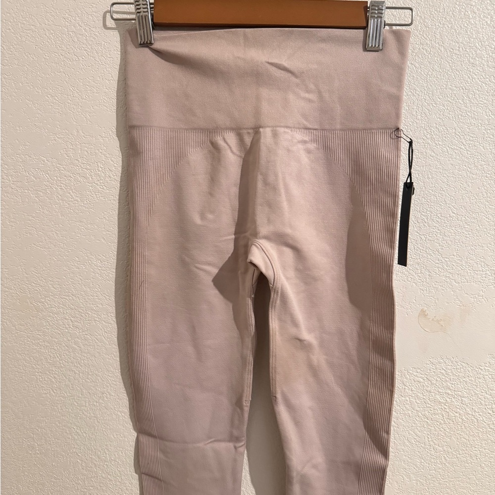 SET Active Leggings